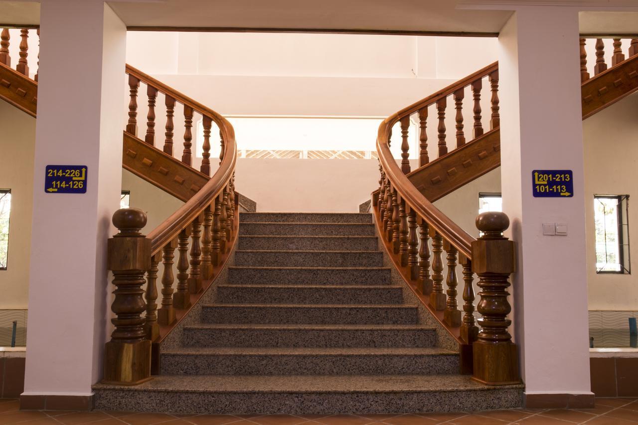 Samrith Hotel Kâmpóng Thum 외부 사진