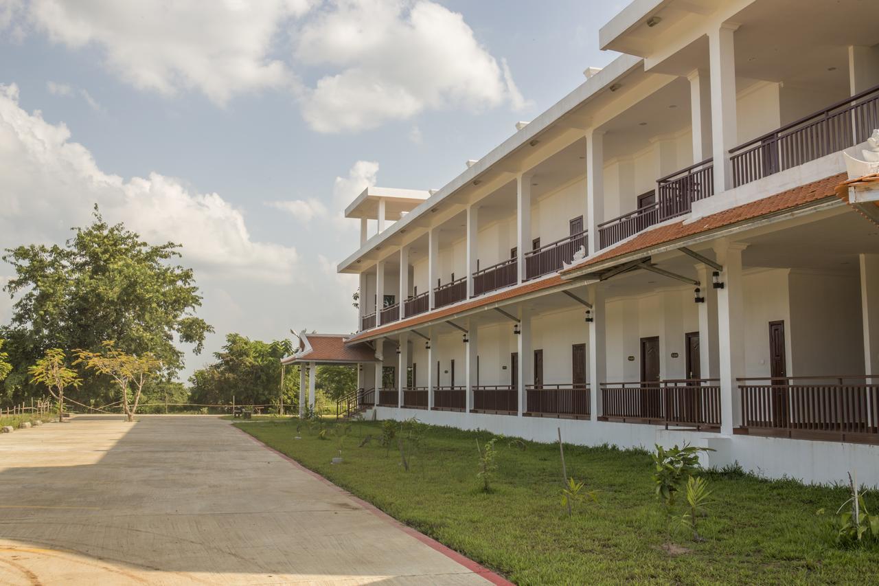 Samrith Hotel Kâmpóng Thum 외부 사진